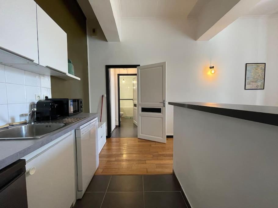 L'Appartement Tomey Avec Parking 卡尔卡松 外观 照片