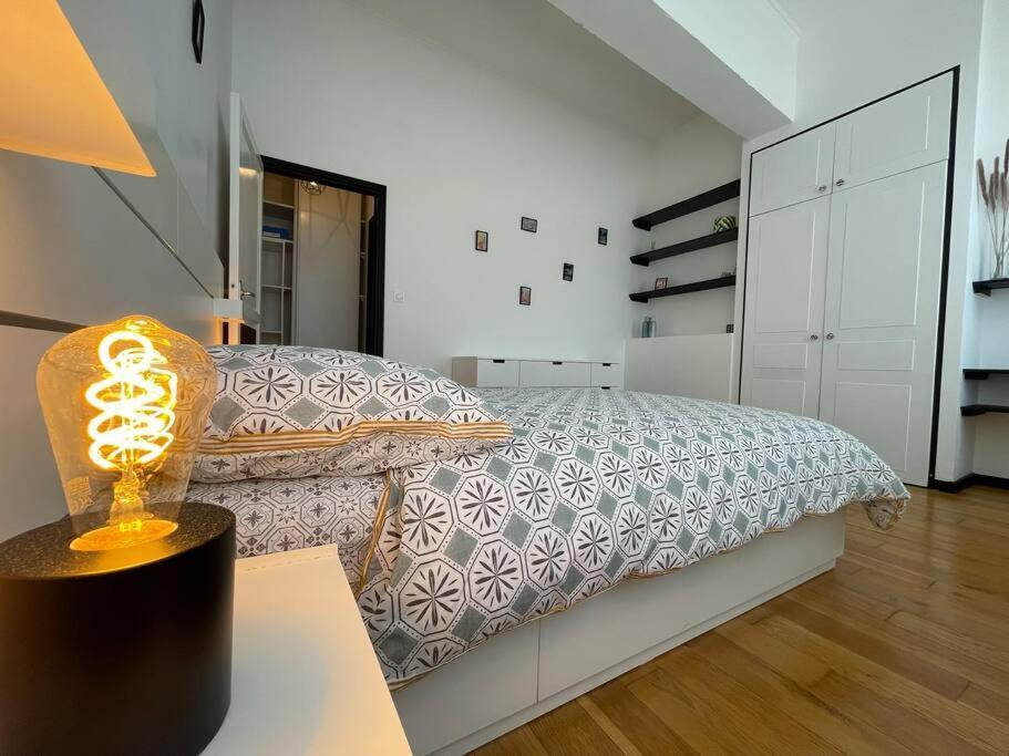 L'Appartement Tomey Avec Parking 卡尔卡松 外观 照片